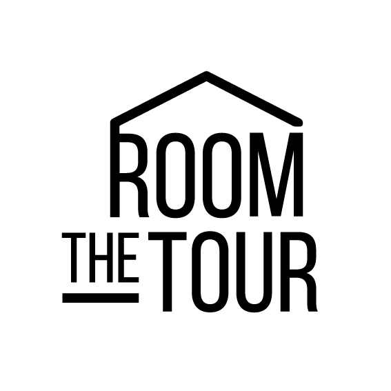 THE ROOM TOUR